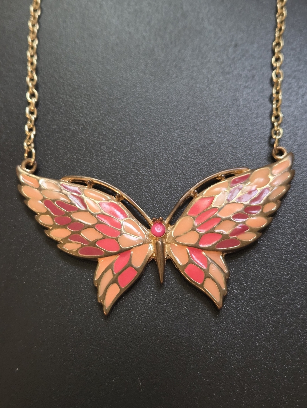 Delicate Patterned Butterfly Pendant Necklace